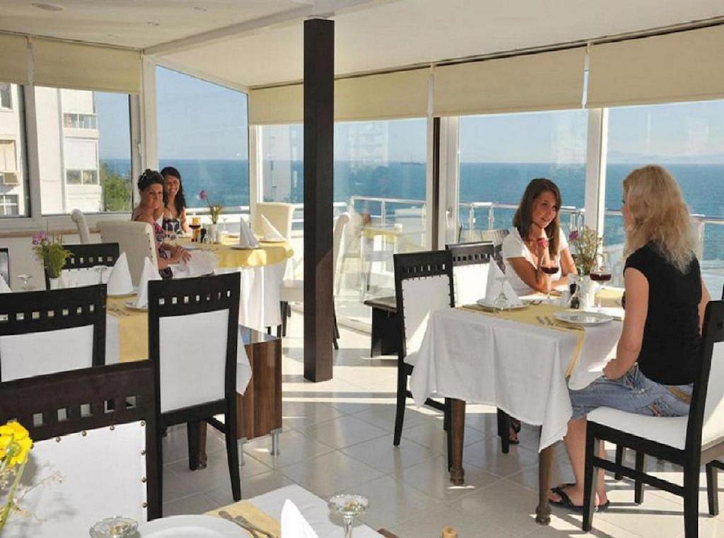 Adalia Hotel Antalya Bagian luar foto
