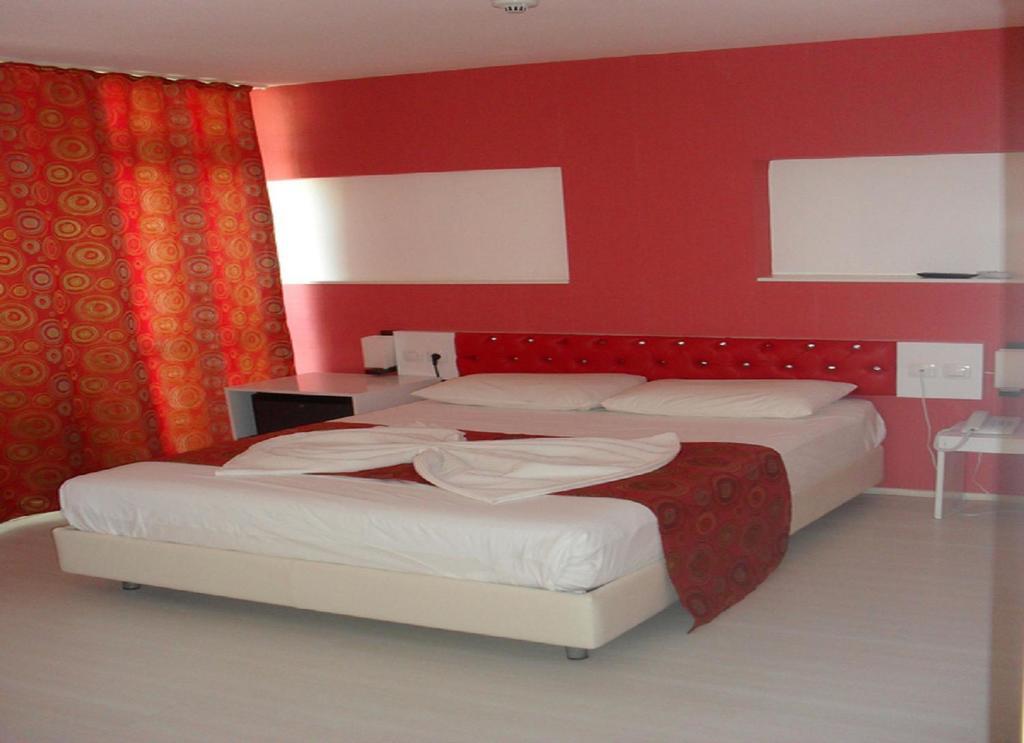 Adalia Hotel Antalya Bagian luar foto